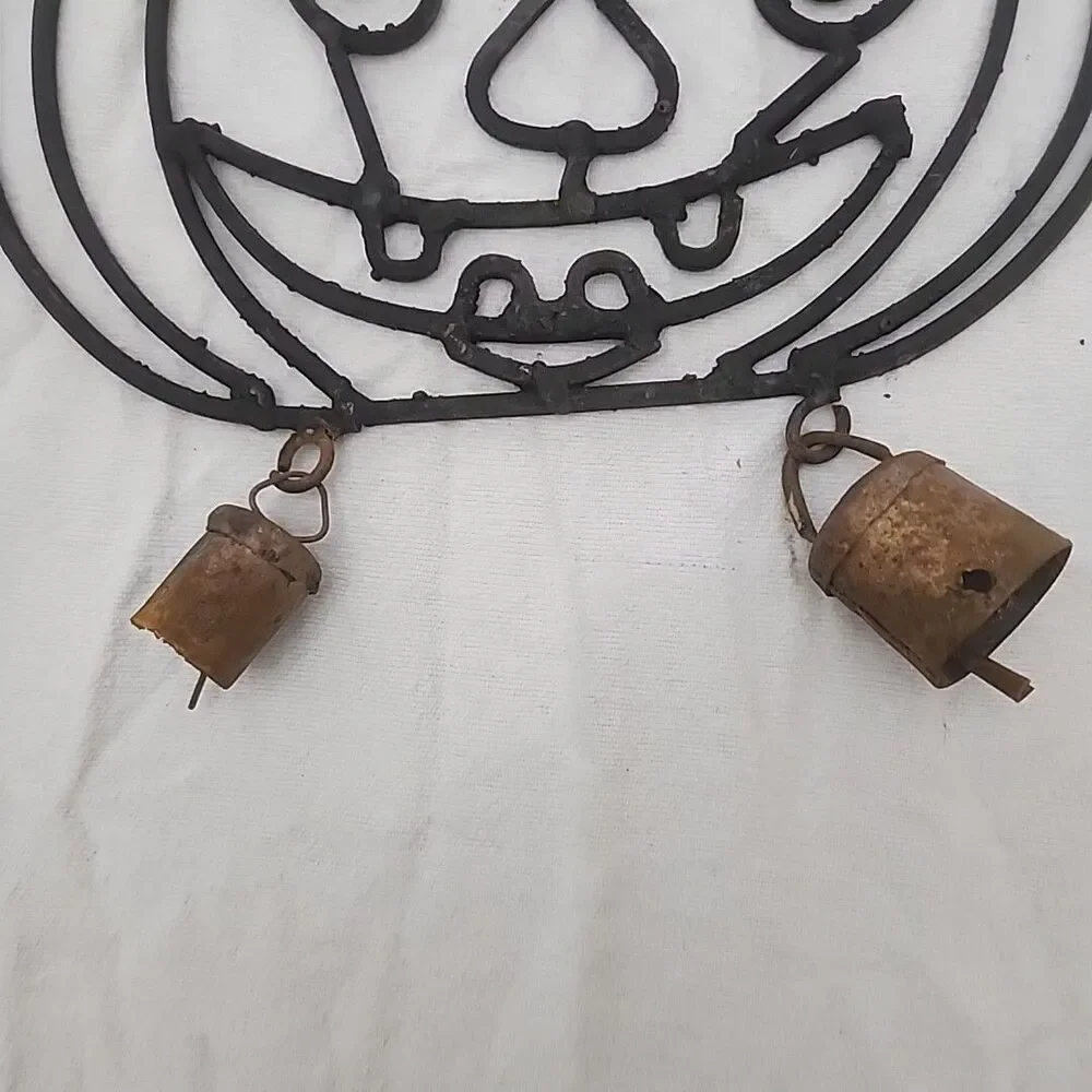 Wind Chime Pumpkin Vintage Primitive Rustic Iron Jack O Lantern Rusty Bells New